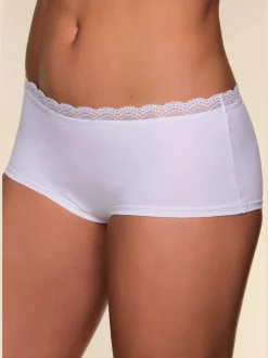 Panty gainant hipster avec joli bord en dentelle