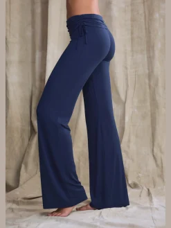 Panty legging avec jambes évasées