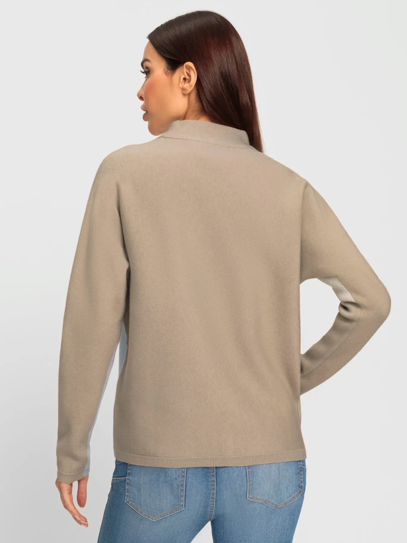 Pull à col montant motif color block tendance