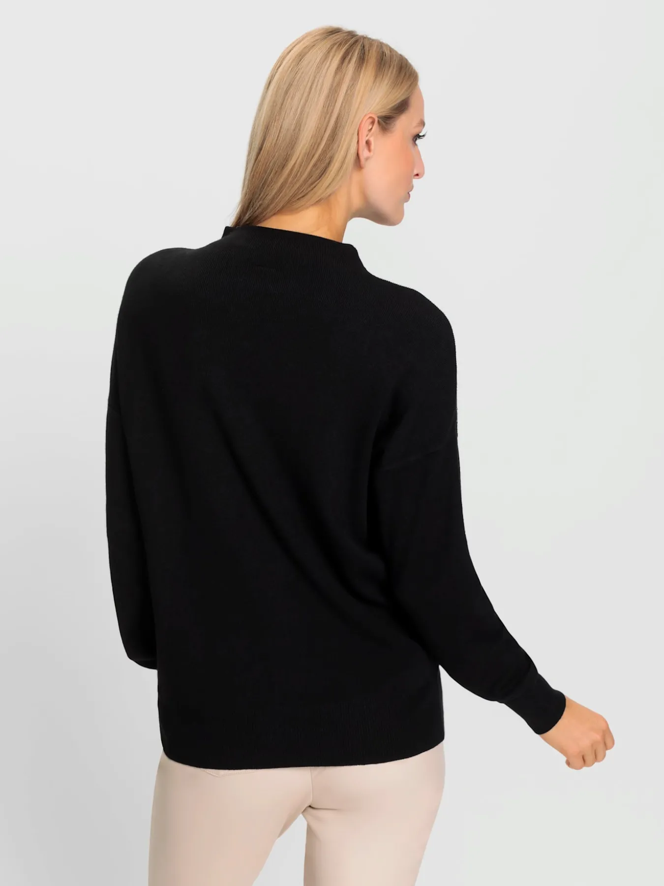 Pull à col montant petites pierres brillantes fantaisie