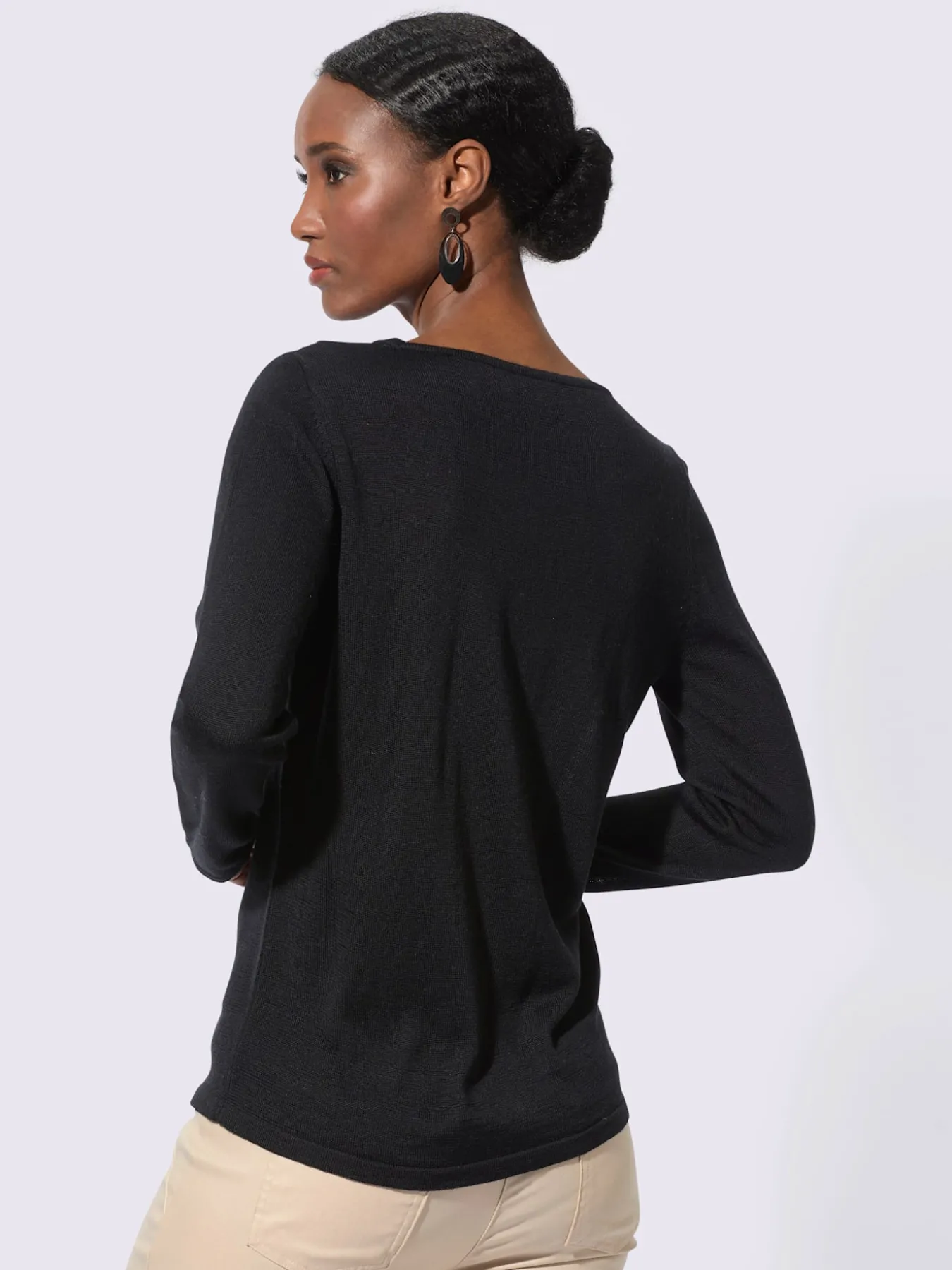 Pull à manches longues empiècements maille décoratifs