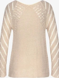 Pull ajouré superbe motif ajouré