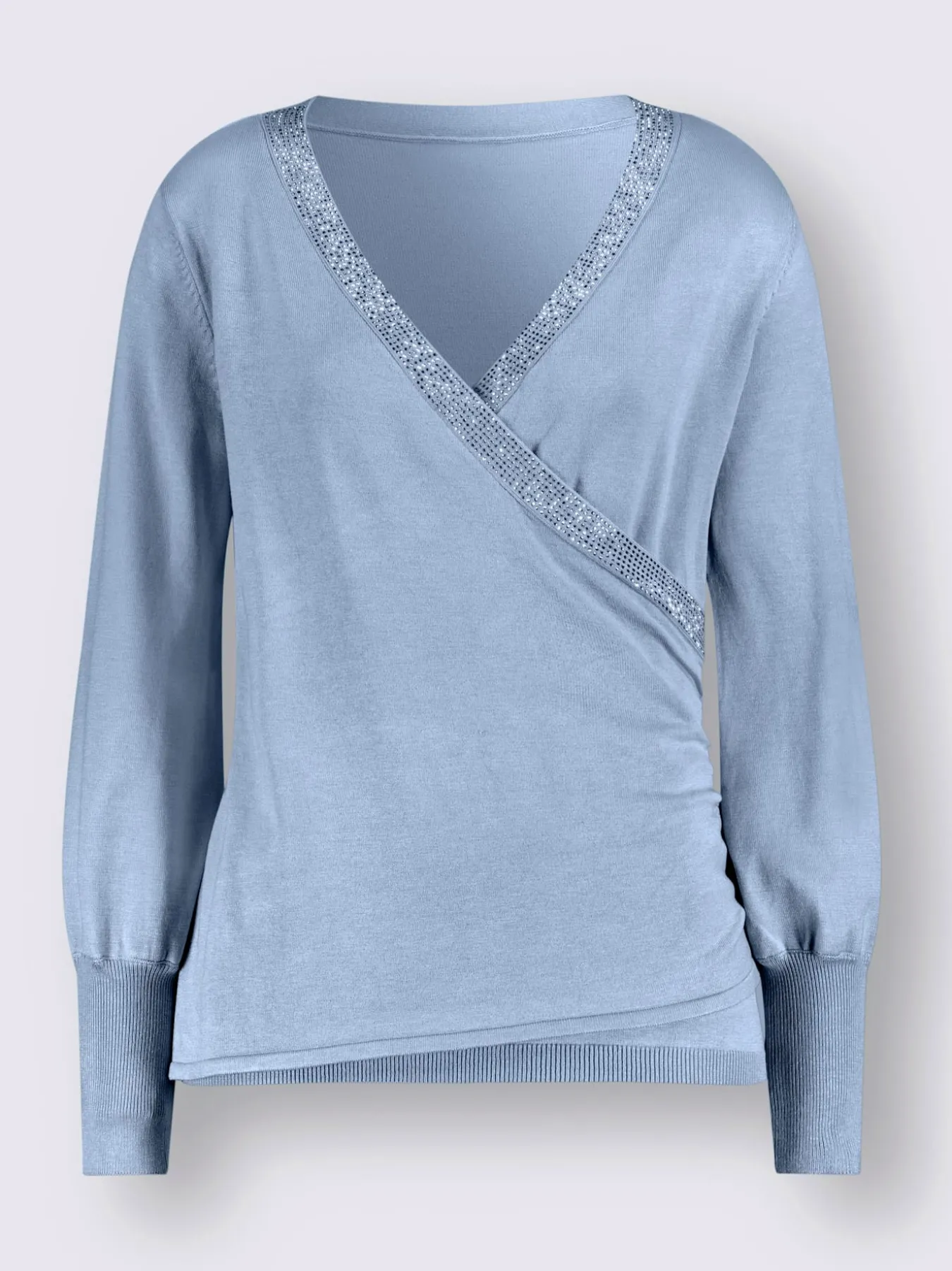 Pull cache-cœur conception soignée