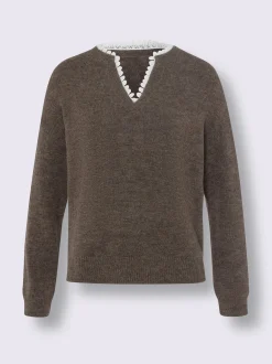 Pull empiècement en dentelle délicat