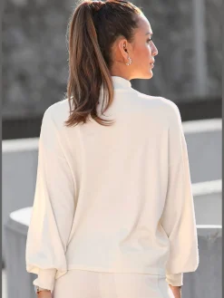 Pull en tricot avec petit col montant