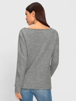 Pull en tricot fil argenté brillant couleur argenté