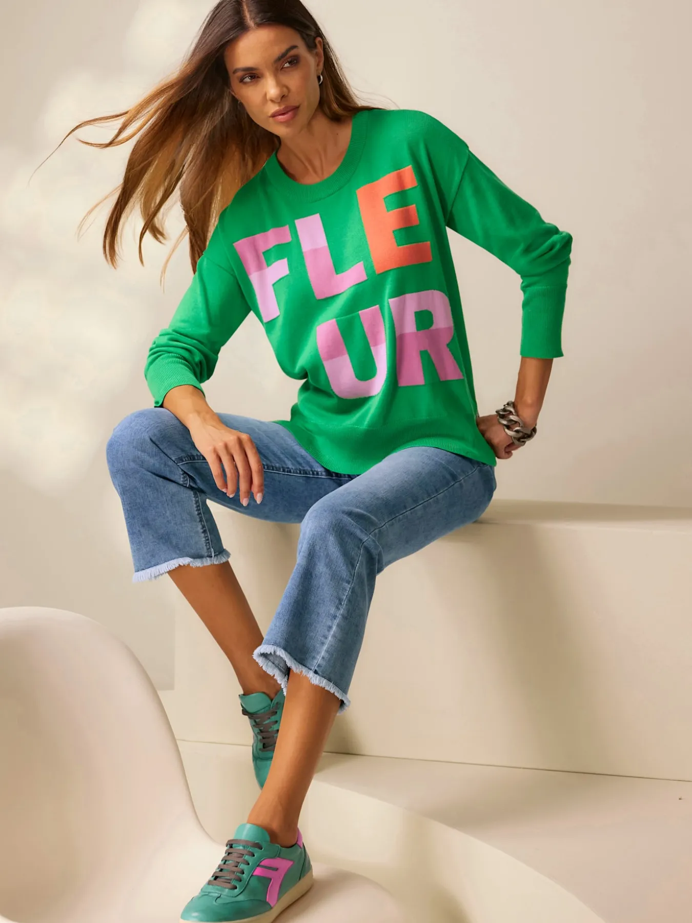 Pull en tricot fin inscription tendance
