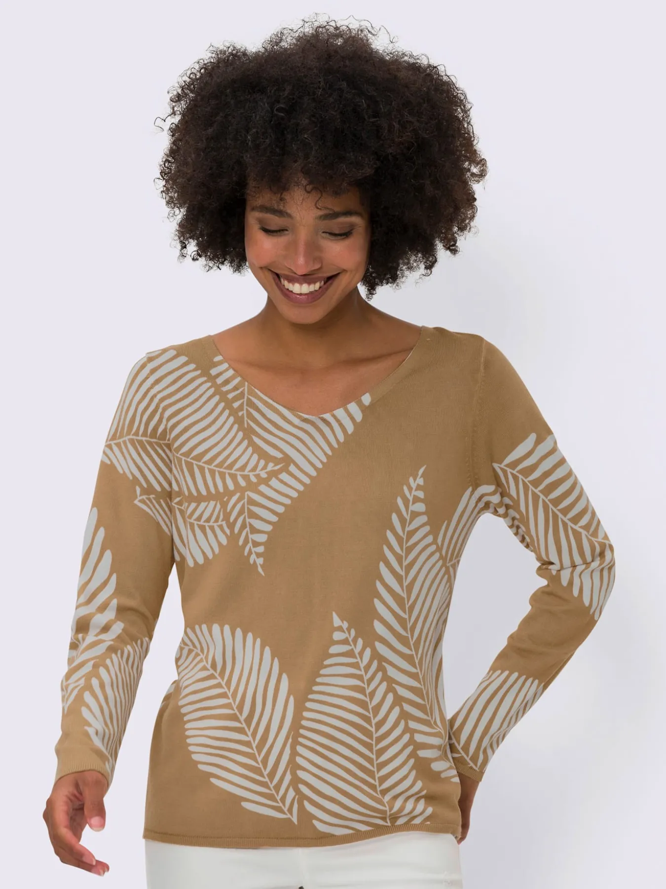 Pull en tricot fin joli imprimé feuilles