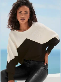 Pull en tricot large encolure