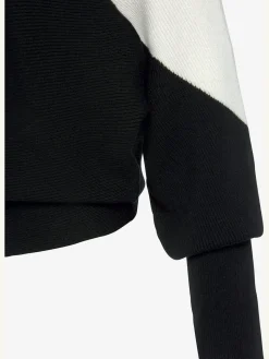 Pull en tricot large encolure