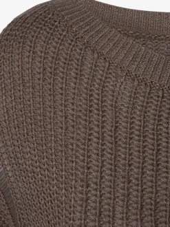 Pull en tricot large encolure ronde