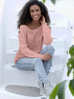 Pull en tricot large encolure ronde
