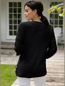 Pull en tricot élégant, boutons décoratifs