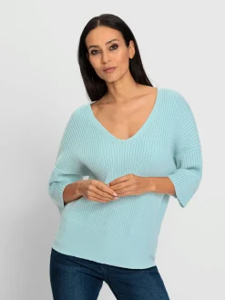 Pull en tricot tricot côtelé moderne