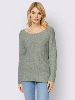 Pull encolure ronde joli motif en tricot