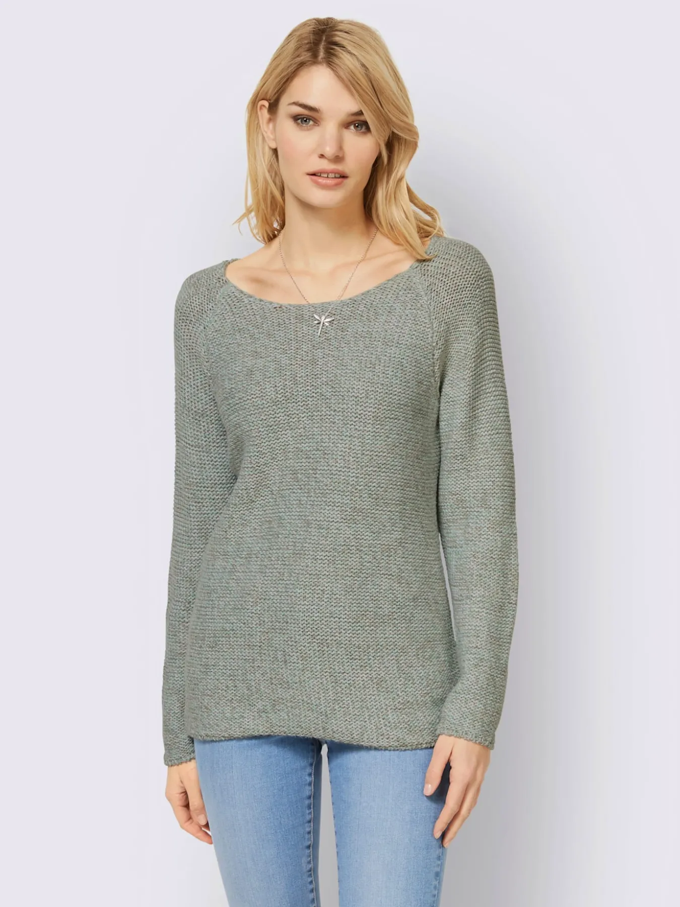 Pull encolure ronde joli motif en tricot