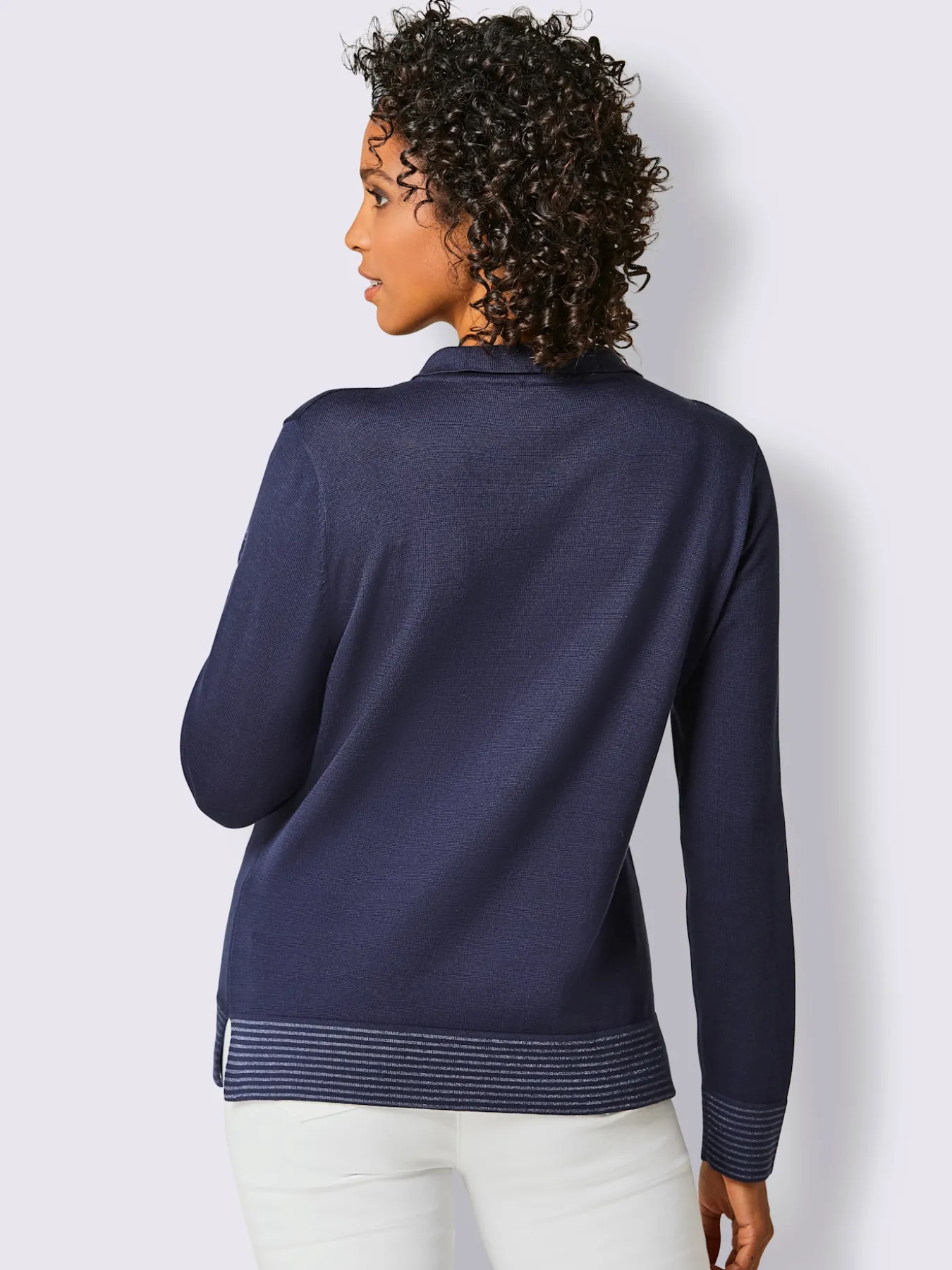 Pull polo qualité coton doux sur la peau