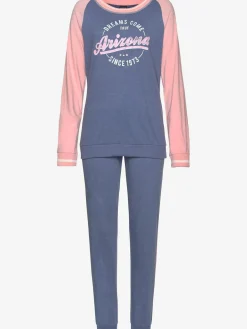 Pyjama au design universitaire