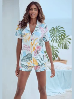 Pyjama court classique à motif tropical