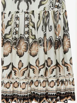 Robe à volants encolure ronde