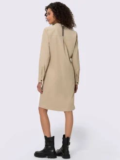 Robe de loisirs qualité velours très douce