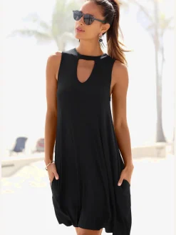 Robe de plage encolure choker tendance