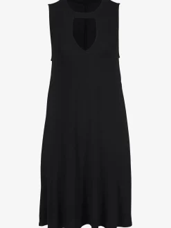 Robe de plage encolure choker tendance