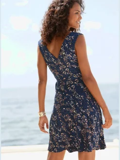 Robe de plage encolure en v dégagée devant et au dos