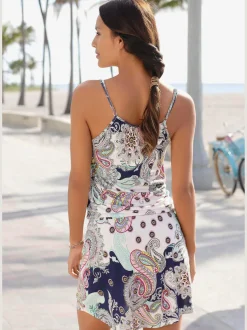 Robe de plage encolure ronde avec petite ouverture