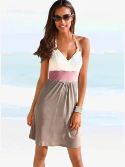Robe de plage look duo de couleurs tendance