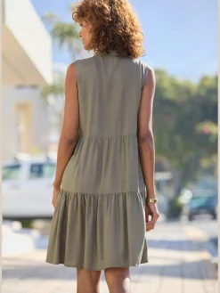 Robe d'été col chemisier tendance