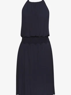 Robe d'été encolure haute froncée