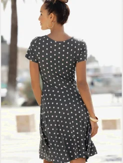 Robe d'été encolure ronde