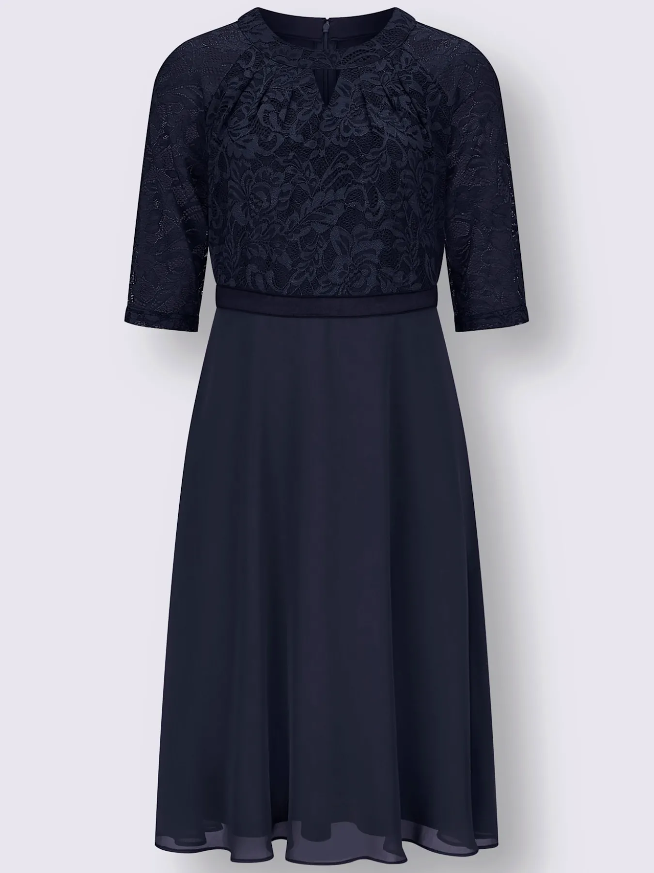 Robe en dentelle qualité tissée