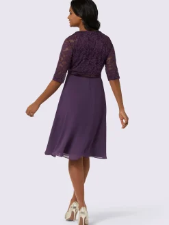 Robe en dentelle qualité tissée