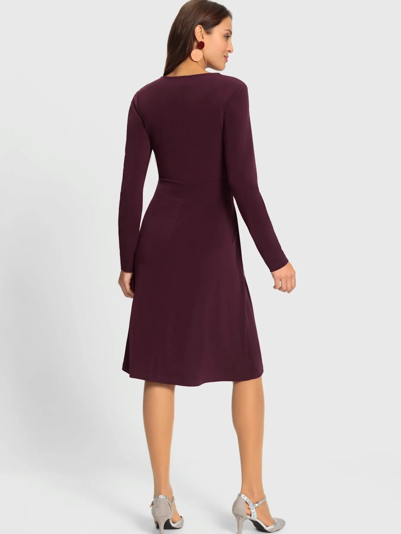 Robe en jersey encolure en v chevauchante