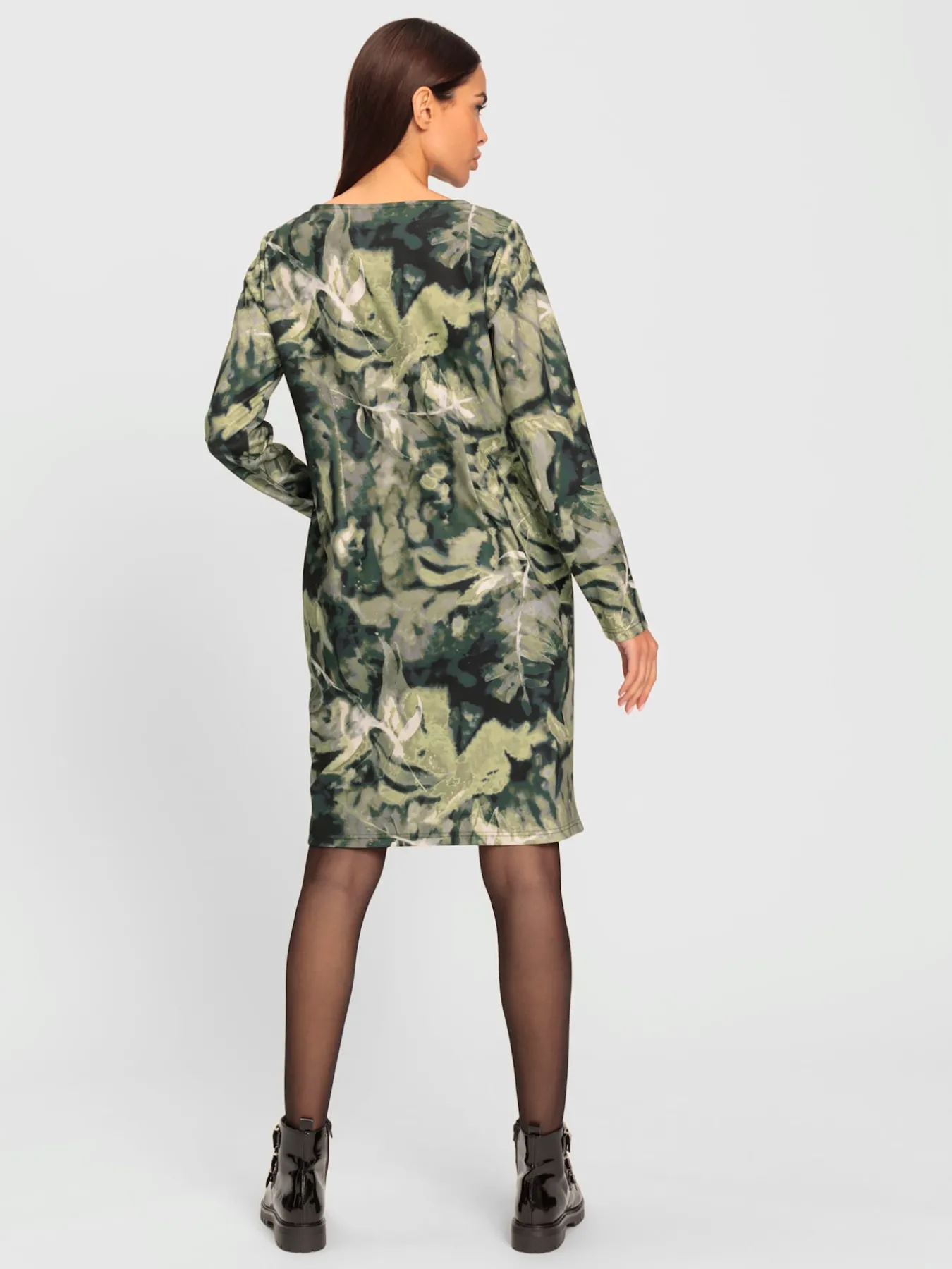 Robe en jersey joli motif feuilles