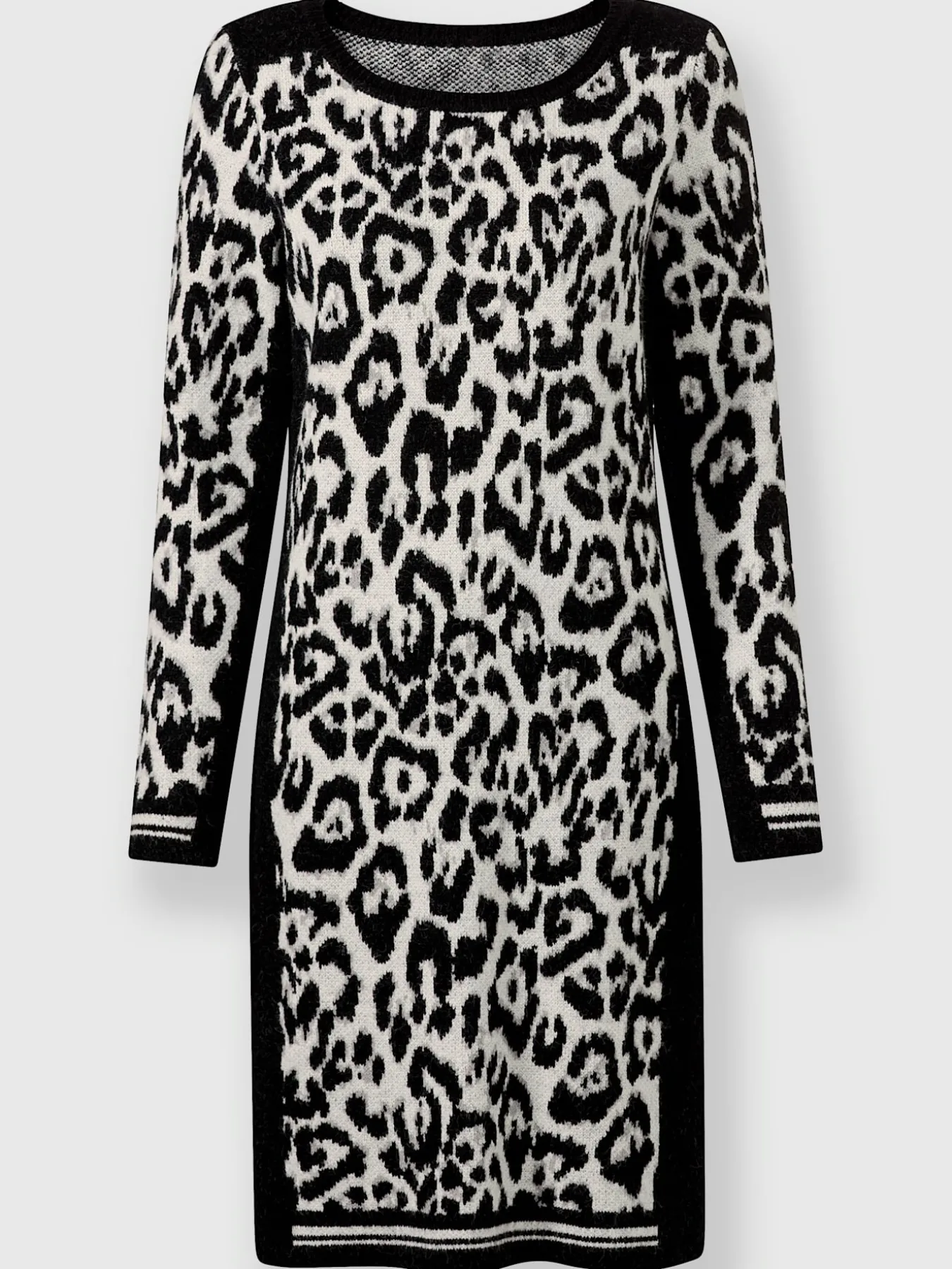 Robe en tricot joli jacquard à l'aspect animal