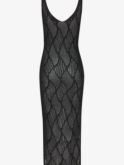 Robe en tricot robe d'été à encolure en v profonde