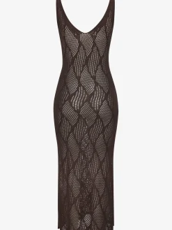 Robe en tricot robe d'été à encolure en v profonde