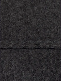 Robe en tricot robe longue côtelée avec encolure en v