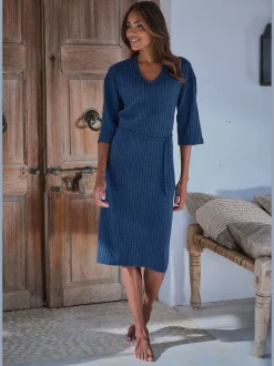 Robe en tricot robe longue côtelée avec encolure en v