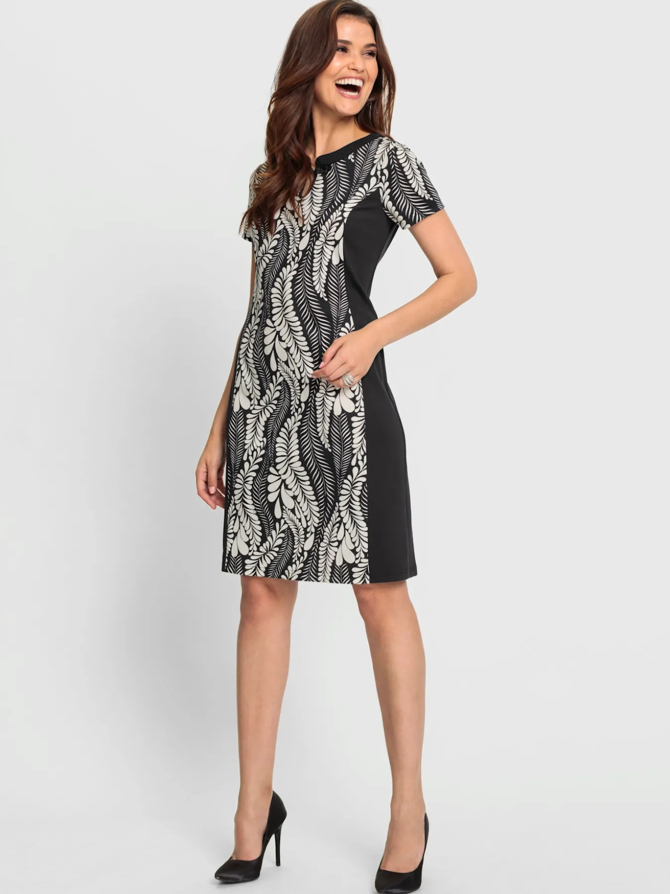 Robe fourreau coupe flatteuse