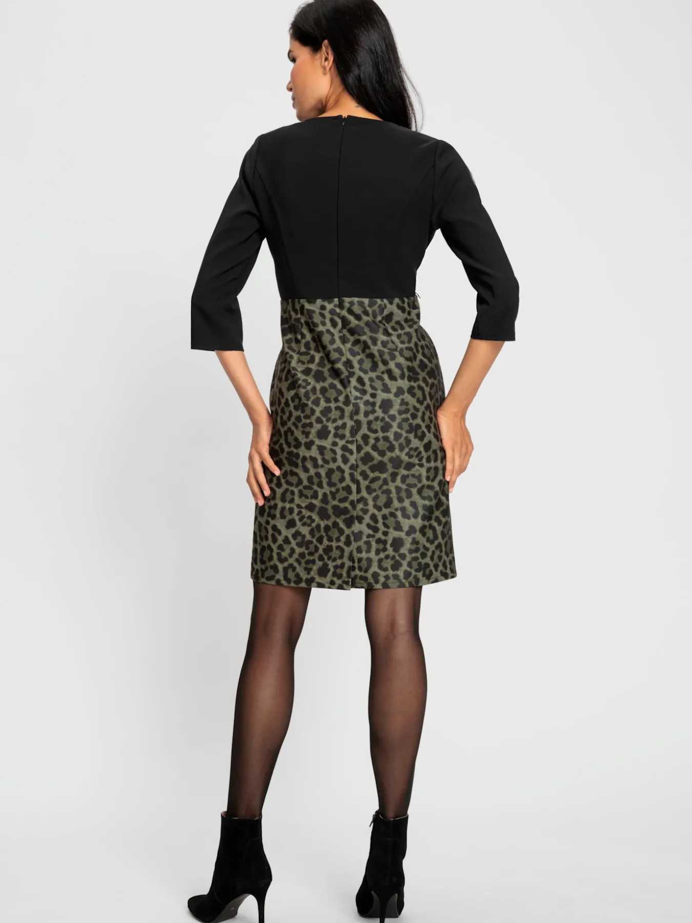 Robe fourreau partie jupe imprimée