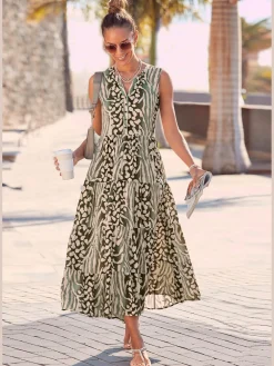 Robe longue avec encolure ronde