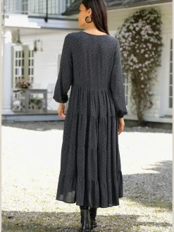 Robe longue avec encolure en v