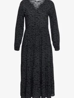 Robe longue avec encolure en v