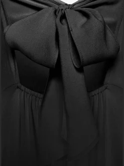 Robe longue belle encolure en v