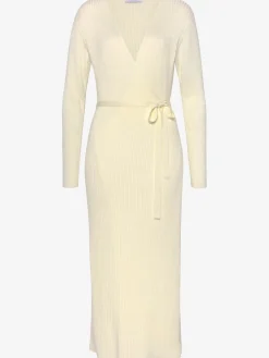 Robe longue cache-cœur en tricot