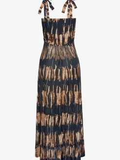 Robe longue encolure droite